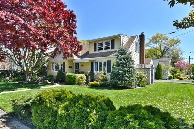 2115 Jefferson Street, Merrick, NY 11566