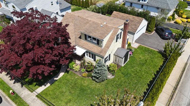 2115 Jefferson Street, Merrick, NY 11566