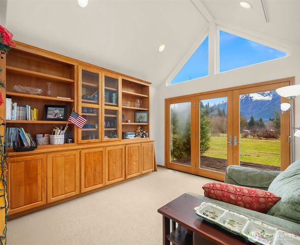 37731 Swede Heaven Road, Arlington, WA 98223