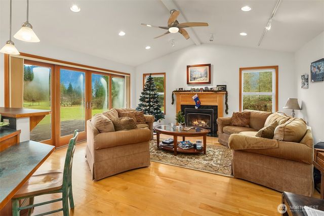 37731 Swede Heaven Road, Arlington, WA 98223