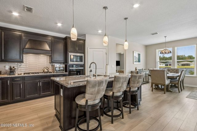 517 CONTINUUM Loop, Yulee, FL 32097