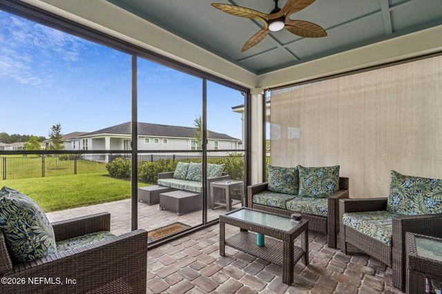 517 CONTINUUM Loop, Yulee, FL 32097