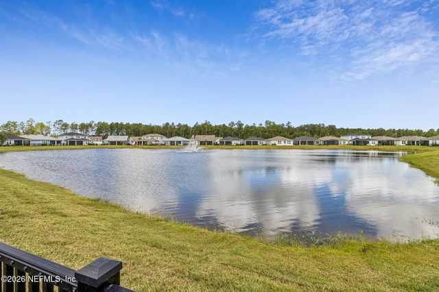 517 CONTINUUM Loop, Yulee, FL 32097