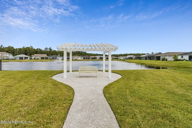 517 CONTINUUM Loop, Yulee, FL 32097