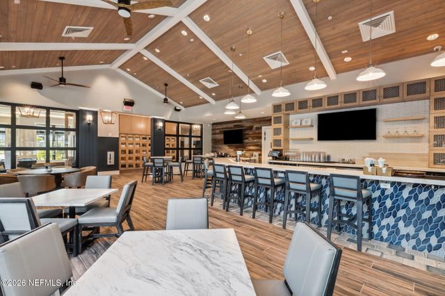 517 CONTINUUM Loop, Yulee, FL 32097