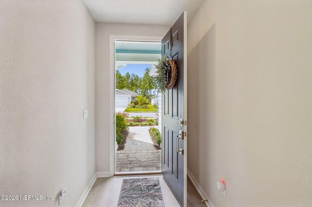 517 CONTINUUM Loop, Yulee, FL 32097