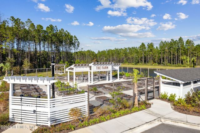 517 CONTINUUM Loop, Yulee, FL 32097