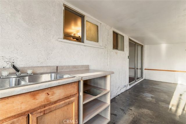 12918 Pinney, Pacoima, CA 91331