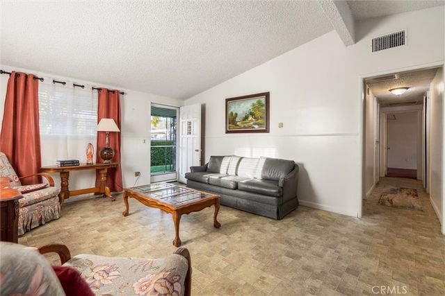 12918 Pinney, Pacoima, CA 91331