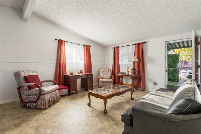 12918 Pinney, Pacoima, CA 91331