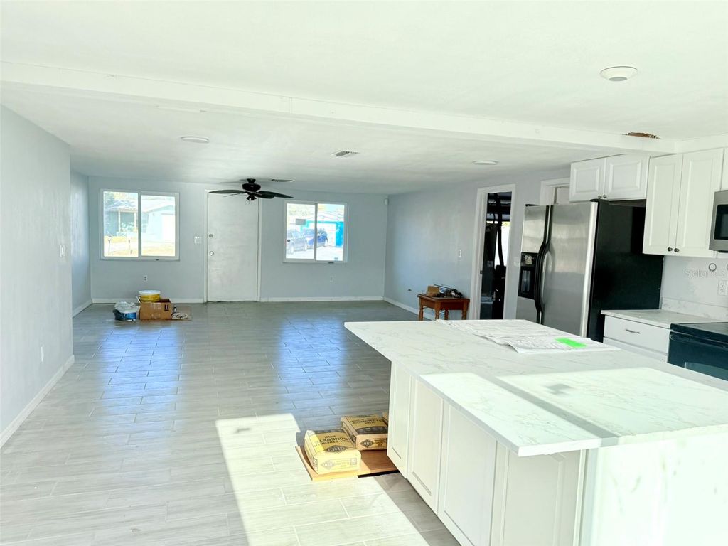 Image 4 of property listing at 11807 ALPINE PARKWAY, Port Richey, FL 34668