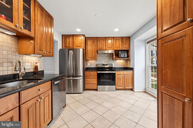 4534 SHOAL CREEK CT, Alexandria, VA 22312