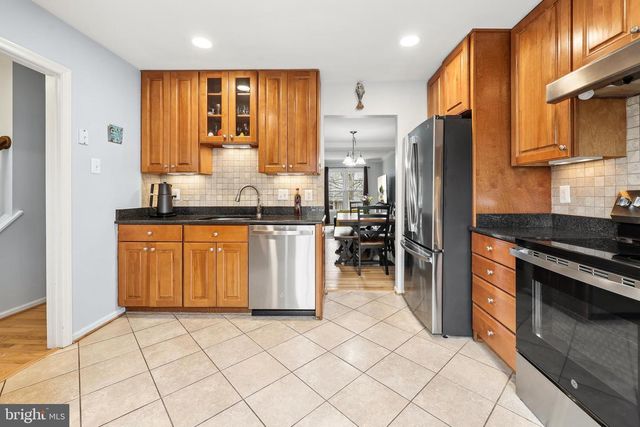 4534 SHOAL CREEK CT, Alexandria, VA 22312