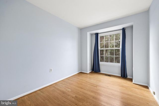 4534 SHOAL CREEK CT, Alexandria, VA 22312