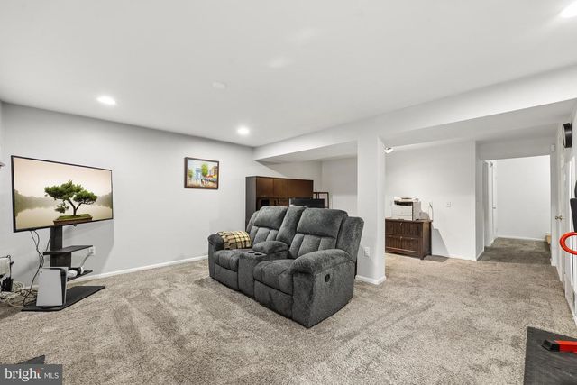 4534 SHOAL CREEK CT, Alexandria, VA 22312