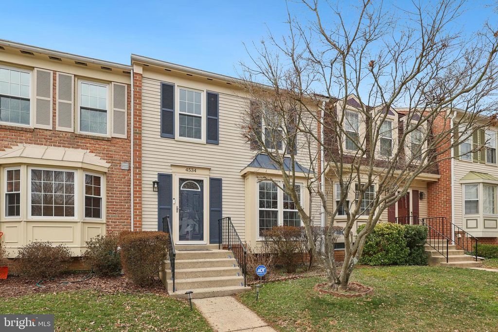 4534 SHOAL CREEK CT, Alexandria, VA 22312