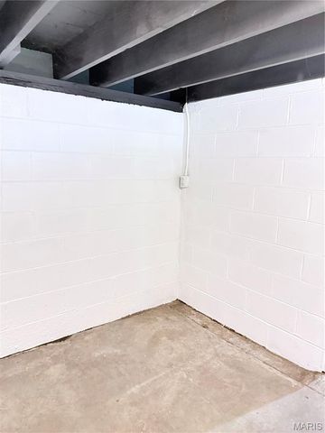 523 N Clay Avenue, Ferguson, MO 63135