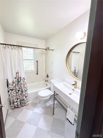 523 N Clay Avenue, Ferguson, MO 63135