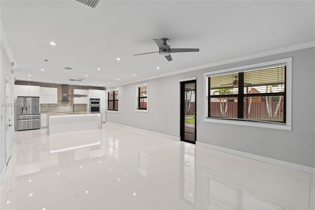 11606 SW 234th St, Homestead, FL 33032