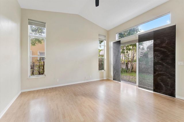 5728 NW 122nd Way, Coral Springs, FL 33076