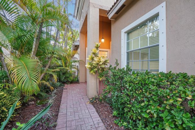 5728 NW 122nd Way, Coral Springs, FL 33076