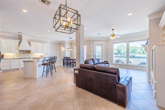 6883 Kingston Cove Lane, Willis, TX 77318