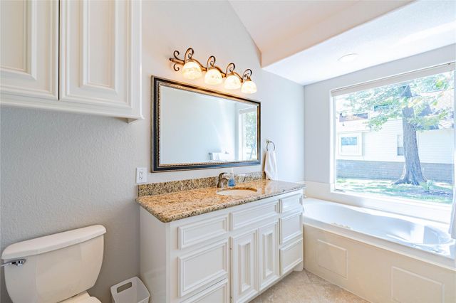 6883 Kingston Cove Lane, Willis, TX 77318