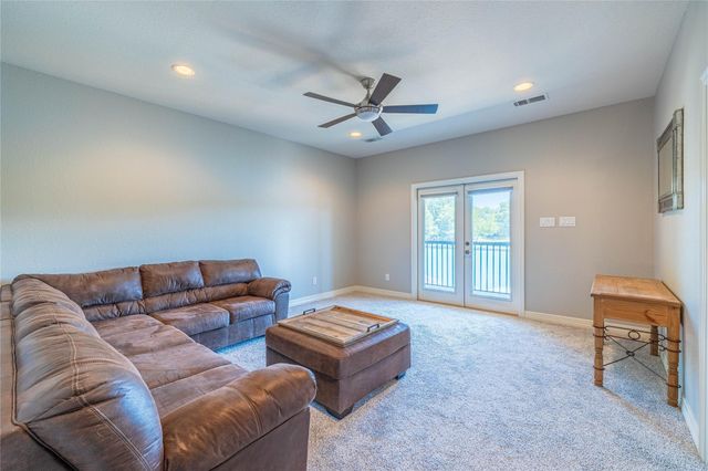 6883 Kingston Cove Lane, Willis, TX 77318