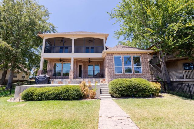 6883 Kingston Cove Lane, Willis, TX 77318