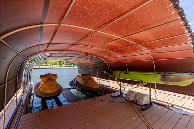 6883 Kingston Cove Lane, Willis, TX 77318