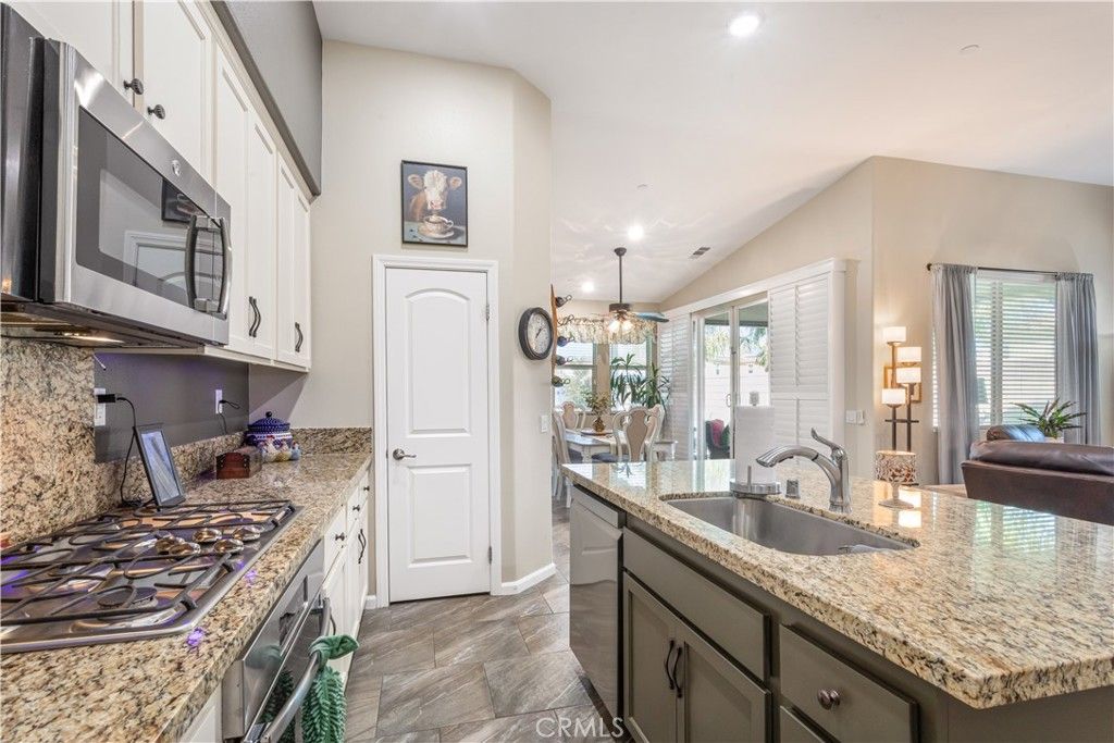 36408 Lantana Court, Lake Elsinore, CA 92532 — photo 4