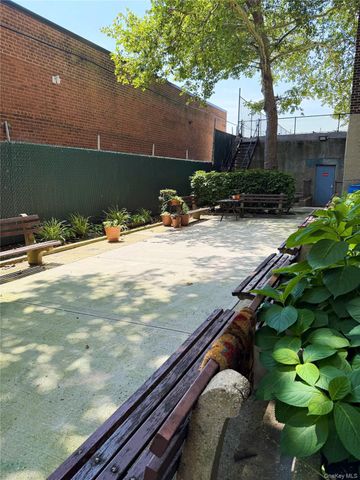 34-43 60th Street 6K, Woodside, NY 11377