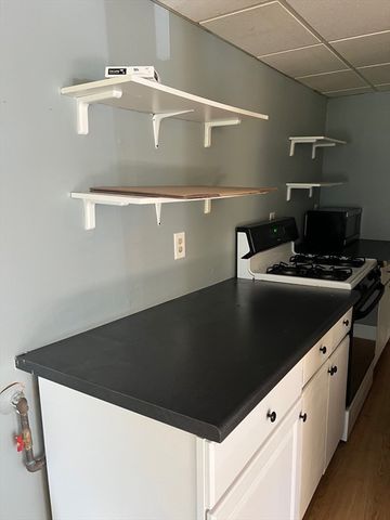 50 Ruggles Street 1, Franklin, MA 02038