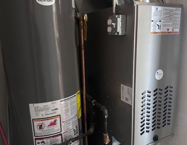 5850 Fresno Court A, Hanover Park, IL 60133