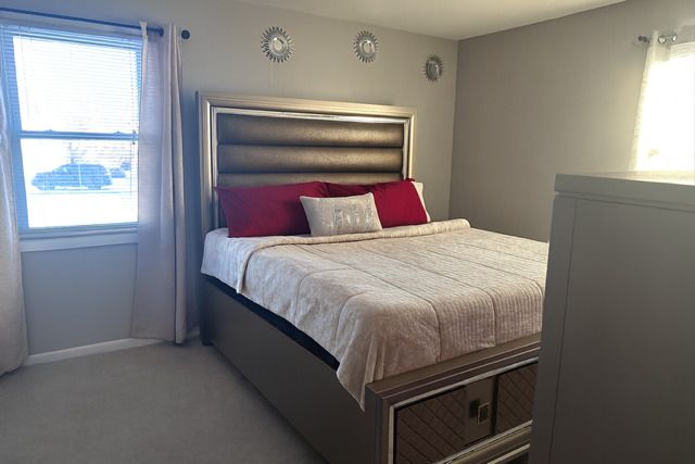 5850 Fresno Court A, Hanover Park, IL 60133