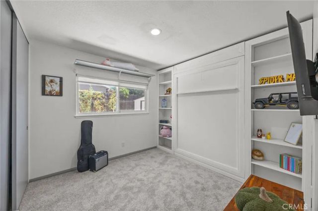 2752 Litchfield Drive, Riverside, CA 92503