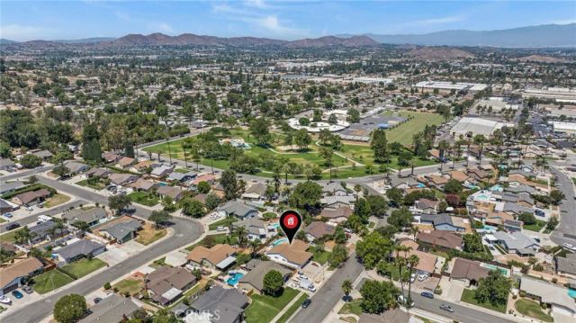 2752 Litchfield Drive, Riverside, CA 92503