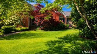 47 East Maple Street, New Canaan, CT 06840