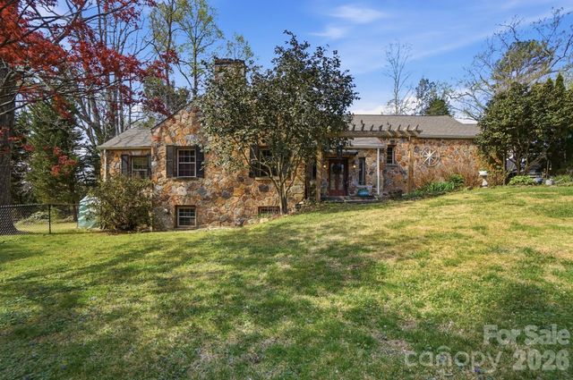 501 W Maryland Avenue, Bessemer City, NC 28016