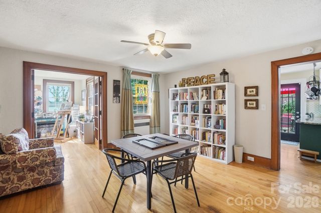 501 W Maryland Avenue, Bessemer City, NC 28016