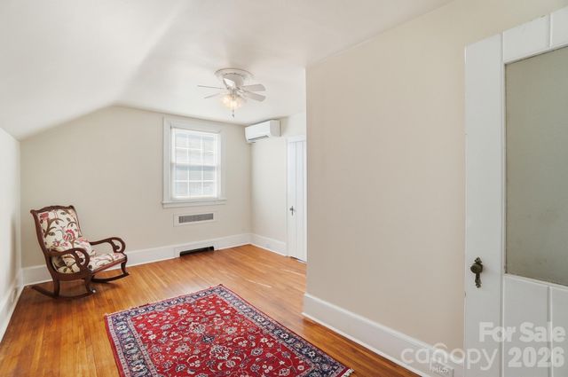 501 W Maryland Avenue, Bessemer City, NC 28016