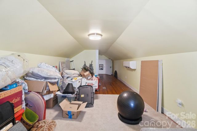 501 W Maryland Avenue, Bessemer City, NC 28016