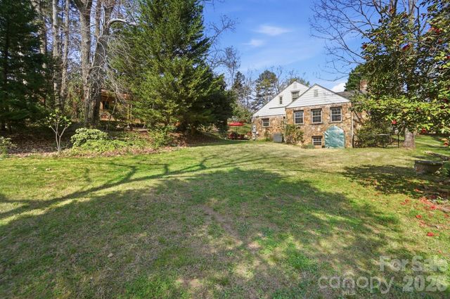 501 W Maryland Avenue, Bessemer City, NC 28016