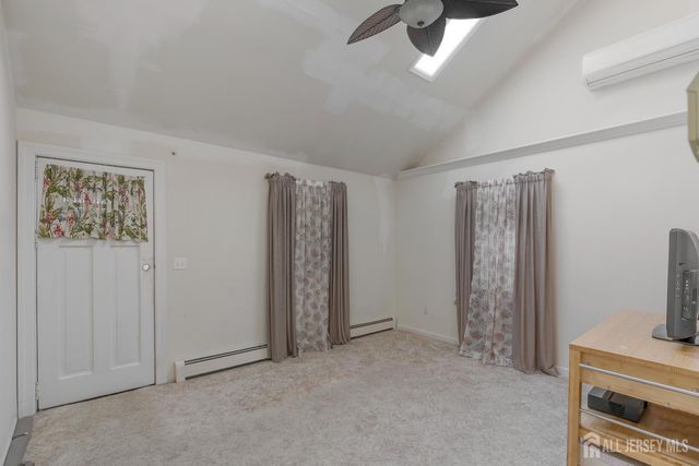 96 Conover Place, Middlesex, NJ 08846