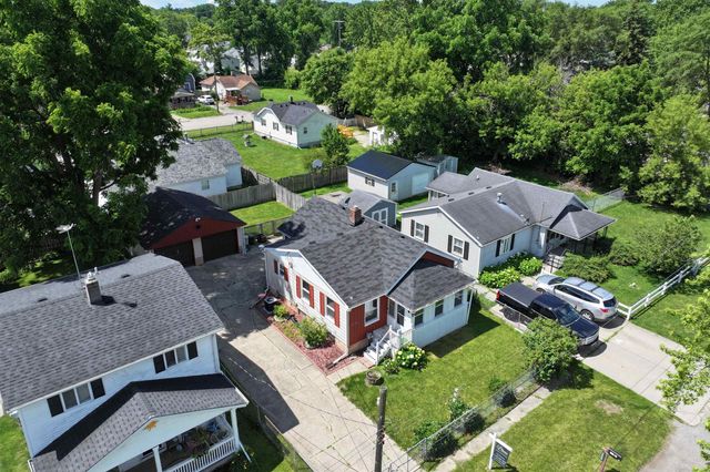 1039 W Whittemore Avenue, Flint Twp, MI 40507