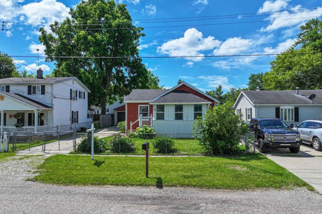 1039 W Whittemore Avenue, Flint Twp, MI 40507