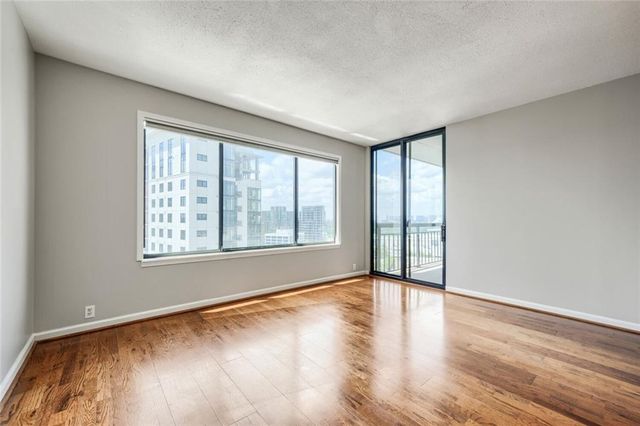 3481 Lakeside Drive NE 2603, Atlanta, GA 30326
