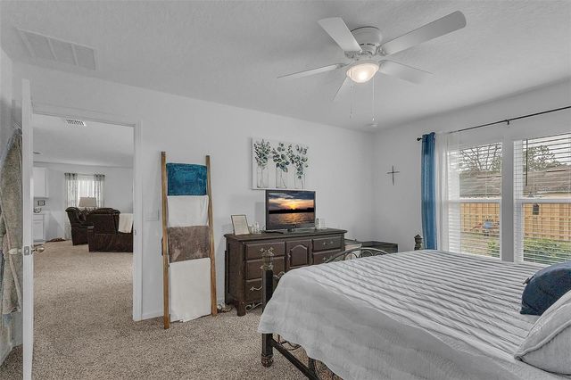 24 PICKSTON LANE, Palm Coast, FL 32164