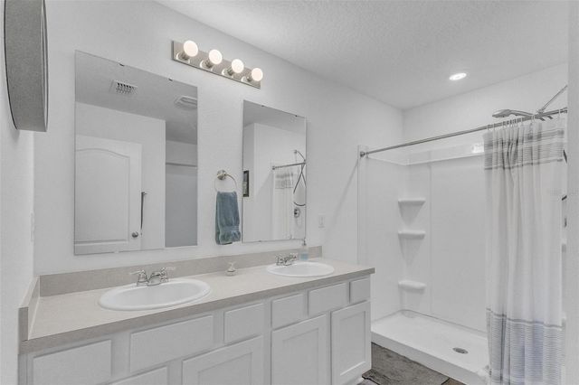 24 PICKSTON LANE, Palm Coast, FL 32164