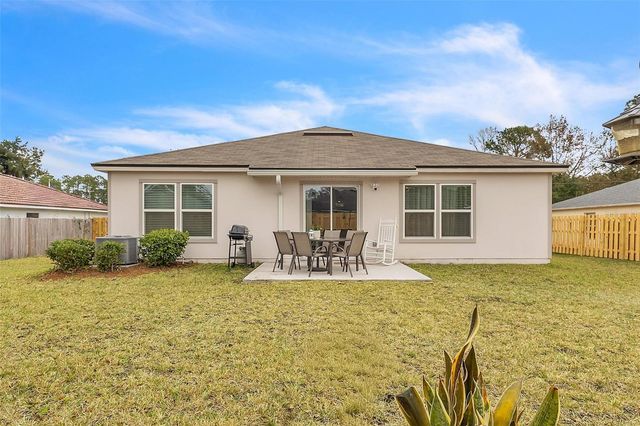 24 PICKSTON LANE, Palm Coast, FL 32164